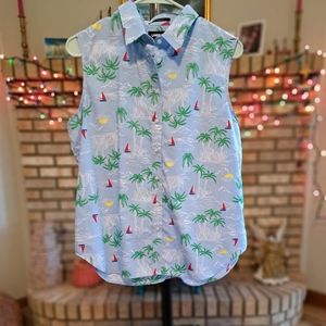 EUC Land's End sleeveless cotton button down blouse, size PL
